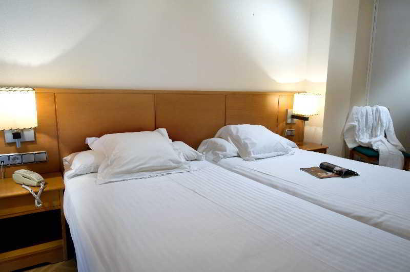 Suites Sercotel Mirasierra Pamplona Dış mekan fotoğraf