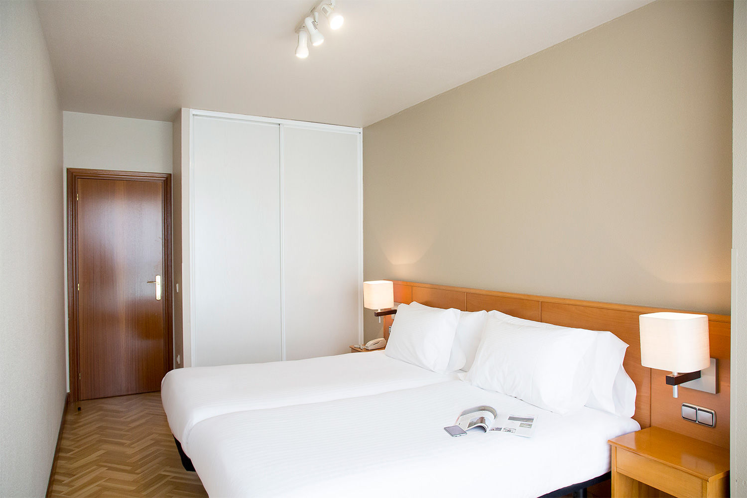 Suites Sercotel Mirasierra Pamplona Dış mekan fotoğraf